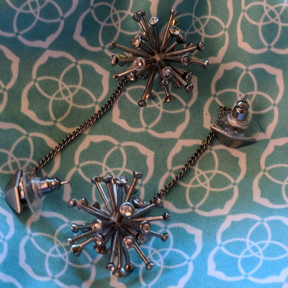 Kendra Scott Tricia earrings